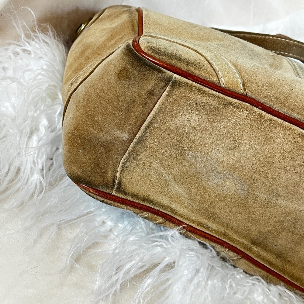 Vintage COACH Hamptons Suede Gallery Tote Bag — Tan & Brown - Picture 15 of 16